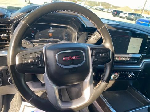 Used 2024 GMC Sierra 3500 SLT w/ SLT Premium Package image 11