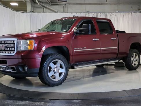 Used 2014 GMC Sierra 2500 Denali image 5