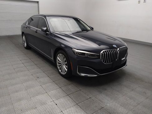 Used 2020 BMW 740i RWD image 13