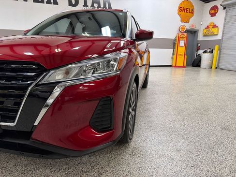 Used 2023 Nissan Kicks SV FWD image 13