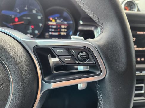 Used 2021 Porsche Macan AWD/4WD image 29