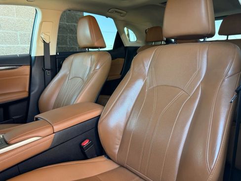 Used 2022 Lexus RX 350 FWD w/ Luxury Package image 39