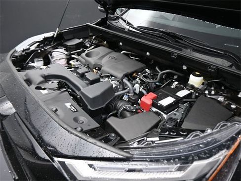 New 2025 Toyota RAV4 XLE Premium image 10