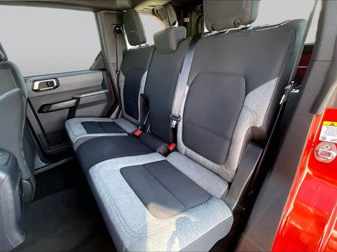Used 2023 Ford Bronco Big Bend AWD/4WD image 19