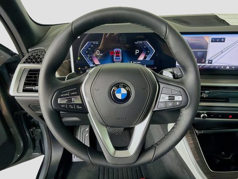 New 2026 BMW X5 xDrive40i AWD/4WD image 13