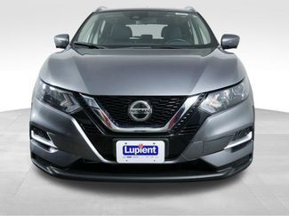 Used 2020 Nissan Rogue Sport SL video 3