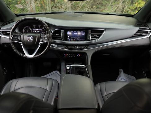 Used 2022 Buick Enclave Essence w/ Experience Buick Package image 19