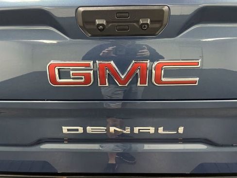 Certified 2025 GMC Sierra 1500 Denali w/ Denali Reserve Package AWD/4WD image 32