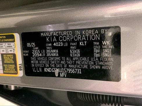 Used 2025 Kia Soul LX image 31