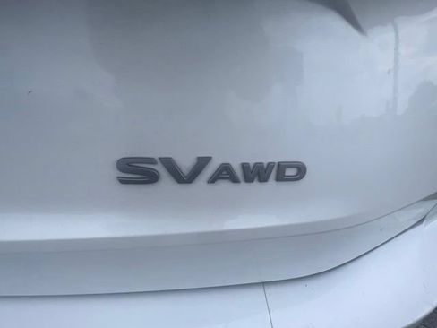 Used 2025 Nissan Rogue SV AWD/4WD image 13