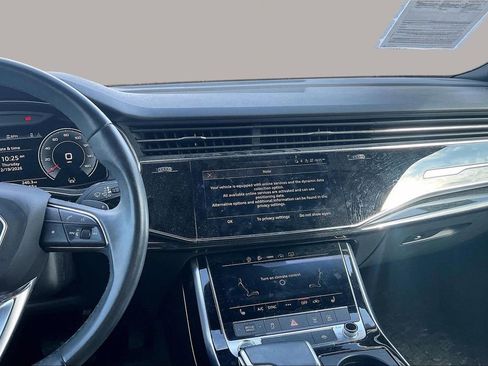 Used 2022 Audi Q7 3.0T Premium Plus image 11