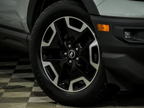 Used 2022 Ford Bronco Sport Outer Banks AWD/4WD image 3