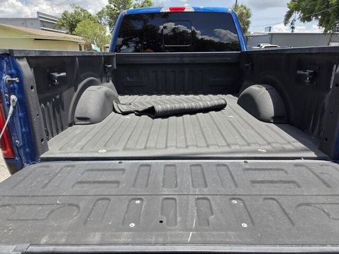 Used 2017 Ford F150 Lariat w/ Equipment Group 502A Luxury AWD/4WD image 18