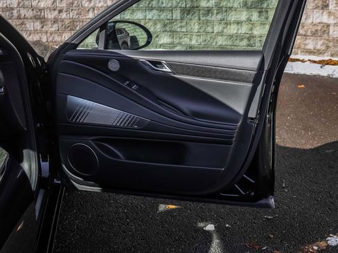 Used 2023 Genesis G80 3.5T Sport image 12