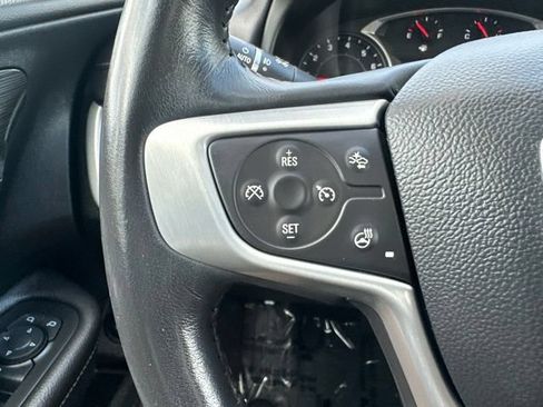 Used 2022 GMC Terrain SLT w/ Tech Package AWD/4WD image 24