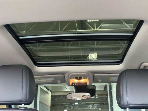 New 2026 Buick Encore GX Sport Touring w/ Comfort Package image 12