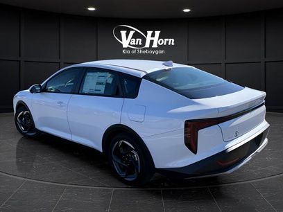 New 2025 Kia K4 EX