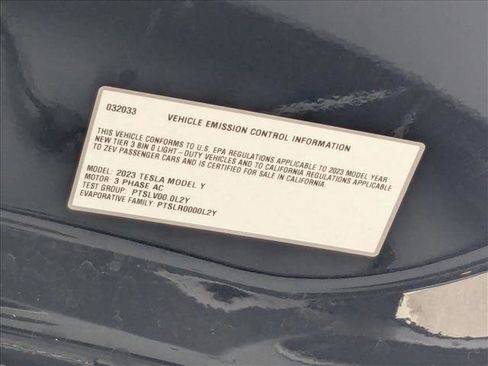 Used 2023 Tesla Model Y Long Range image 25