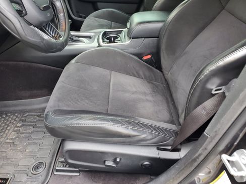 Used 2019 Dodge Charger Scat Pack w/ Plus Group image 39