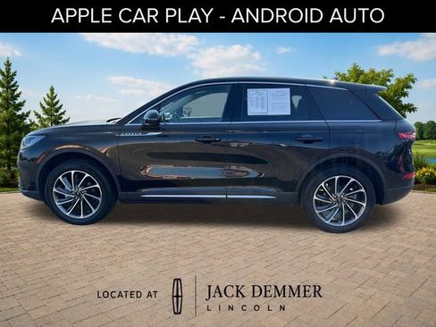 Used 2024 Lincoln Corsair AWD w/ Equipment Group 101A image 4