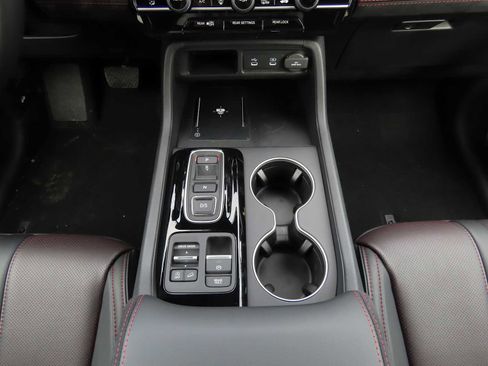 New 2026 Honda Pilot Black Edition image 27