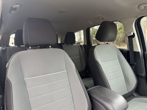 Used 2013 Ford Escape SE image 28