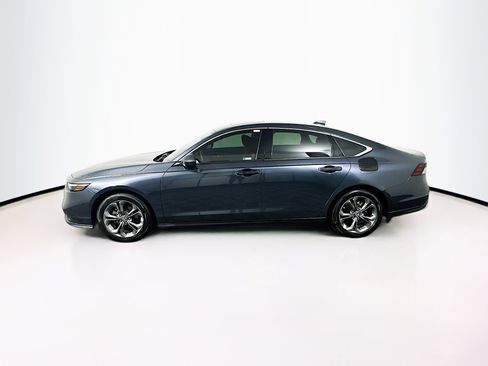 Used 2023 Honda Accord EX image 4