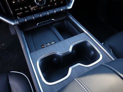 New 2026 GMC Acadia Denali w/ Super Cruise Package image 40