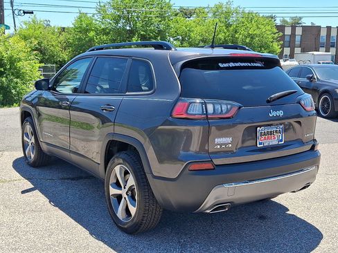 Used 2022 Jeep Cherokee Limited AWD/4WD image 4