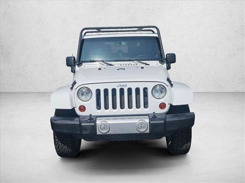 Used 2013 Jeep Wrangler Sahara w/ Connectivity Group AWD/4WD image 2