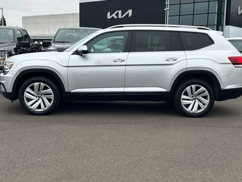 Used 2018 Volkswagen Atlas SEL AWD/4WD image 7