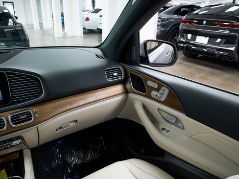 Used 2024 Mercedes-Benz GLE 350 GLE 350 image 11