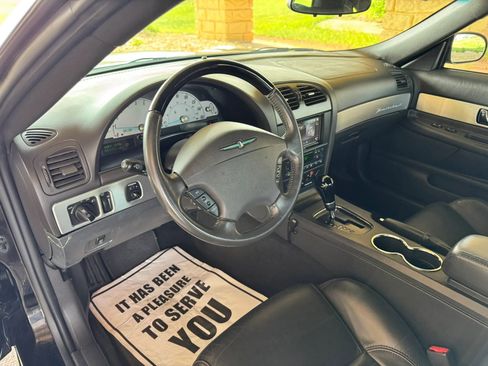 Used 2002 Ford Thunderbird RWD image 10