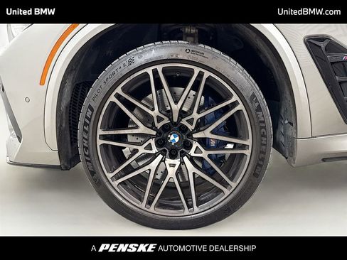 Used 2021 BMW X5 M Competition Package w/ Competition Package image 2