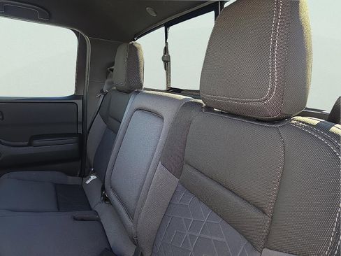 New 2026 Nissan Frontier SV image 10