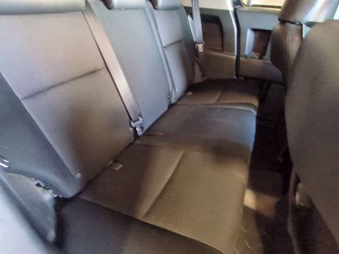 Used 2010 Toyota FJ Cruiser 4WD image 22