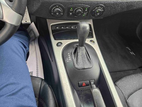 Used 2005 BMW Z4 2.5i image 11