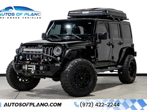 Used 2016 Jeep Wrangler Unlimited Sahara AWD/4WD image 1