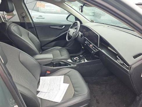 Used 2023 Kia Niro Wind FWD image 18