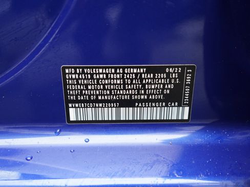 Used 2022 Volkswagen Golf R 2.0T DSG image 21