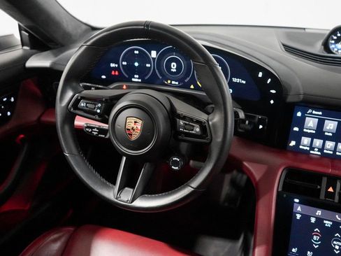 Used 2020 Porsche Taycan Turbo image 11