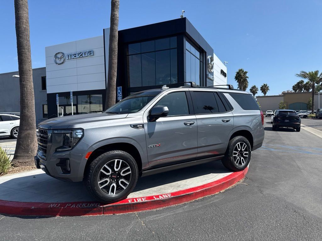 Used 2021 GMC Yukon AT4 w/ AT4 Premium Package AWD/4WD image 2