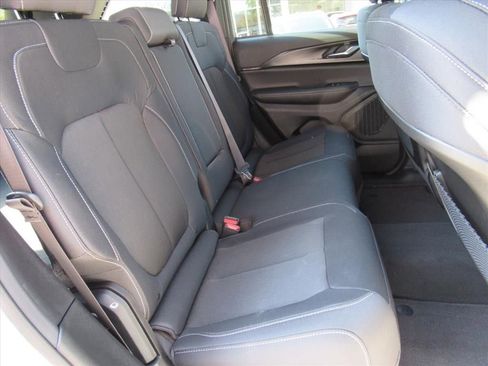 New 2025 Jeep Grand Cherokee Laredo X w/ Luxury Tech Group I image 24