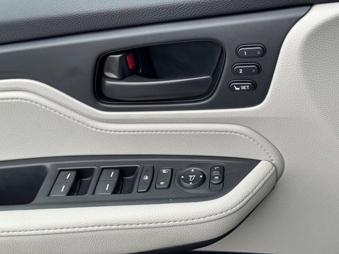 Certified 2026 Honda Odyssey EX-L image 25