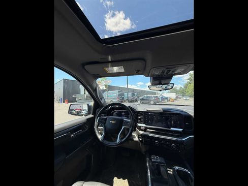 Used 2024 Chevrolet Silverado 1500 LTZ w/ LTZ Premium Package AWD/4WD image 13