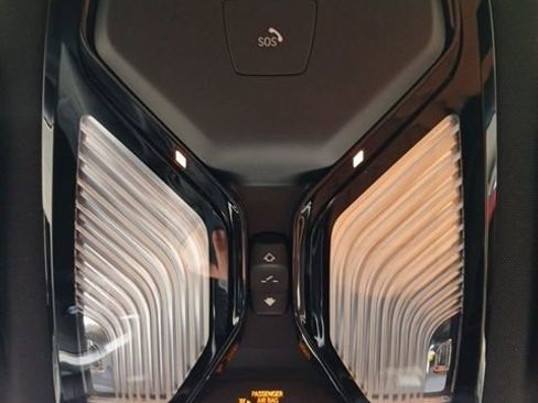 New 2026 BMW 330i Sedan image 28