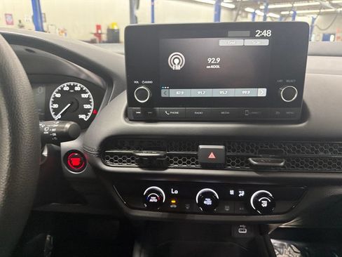 Used 2025 Honda HR-V LX image 16