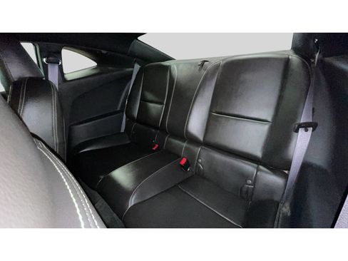 Used 2015 Chevrolet Camaro LT RWD image 14