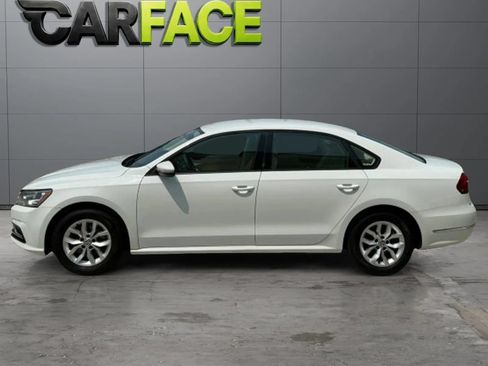 Used 2018 Volkswagen Passat 2.0T S FWD image 42