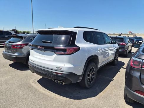 Used 2024 GMC Acadia AT4 w/ Luxury Package AWD/4WD image 4